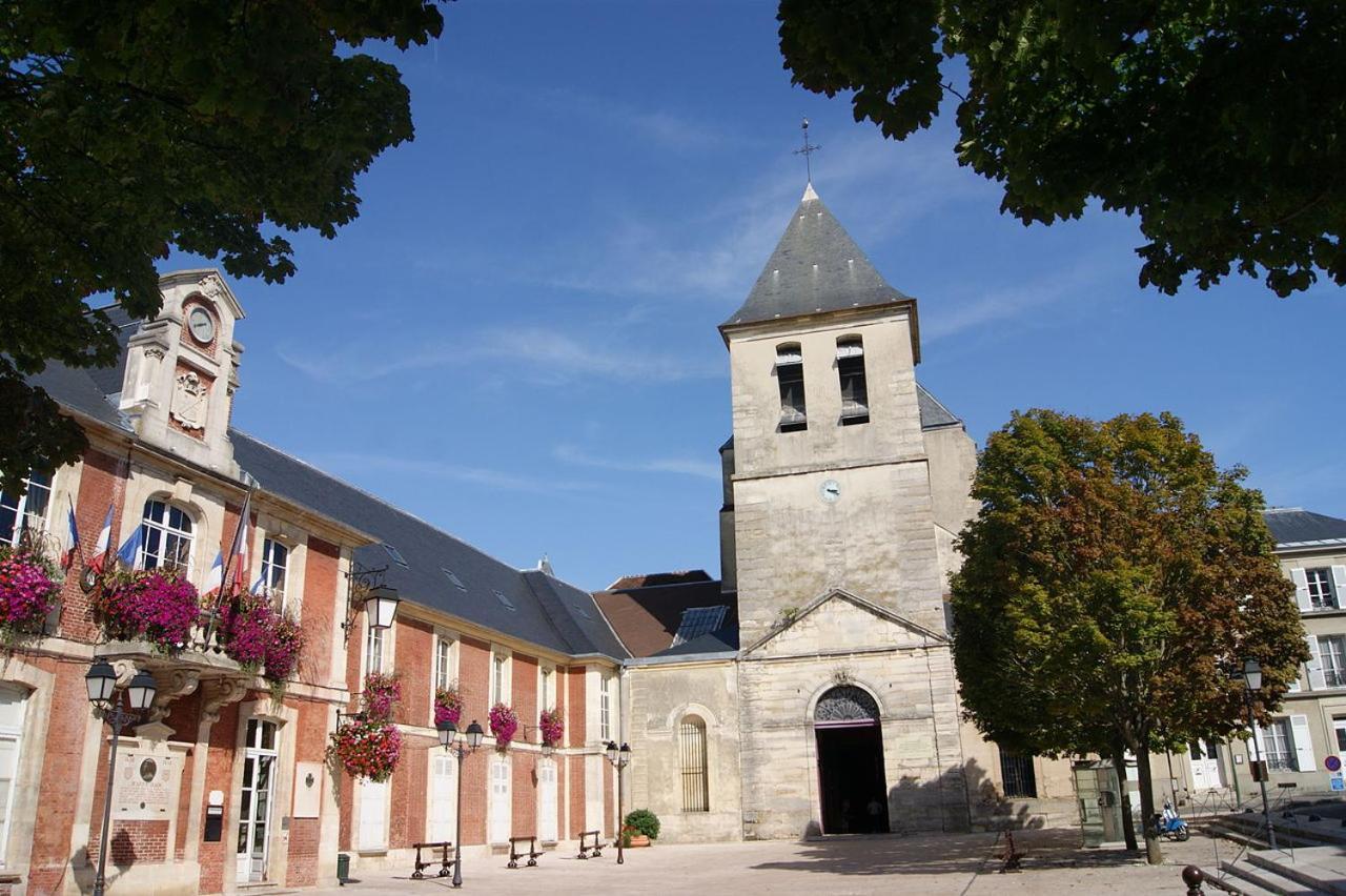 Notre Cocon Au Coeur De Ville Lagny エクステリア 写真